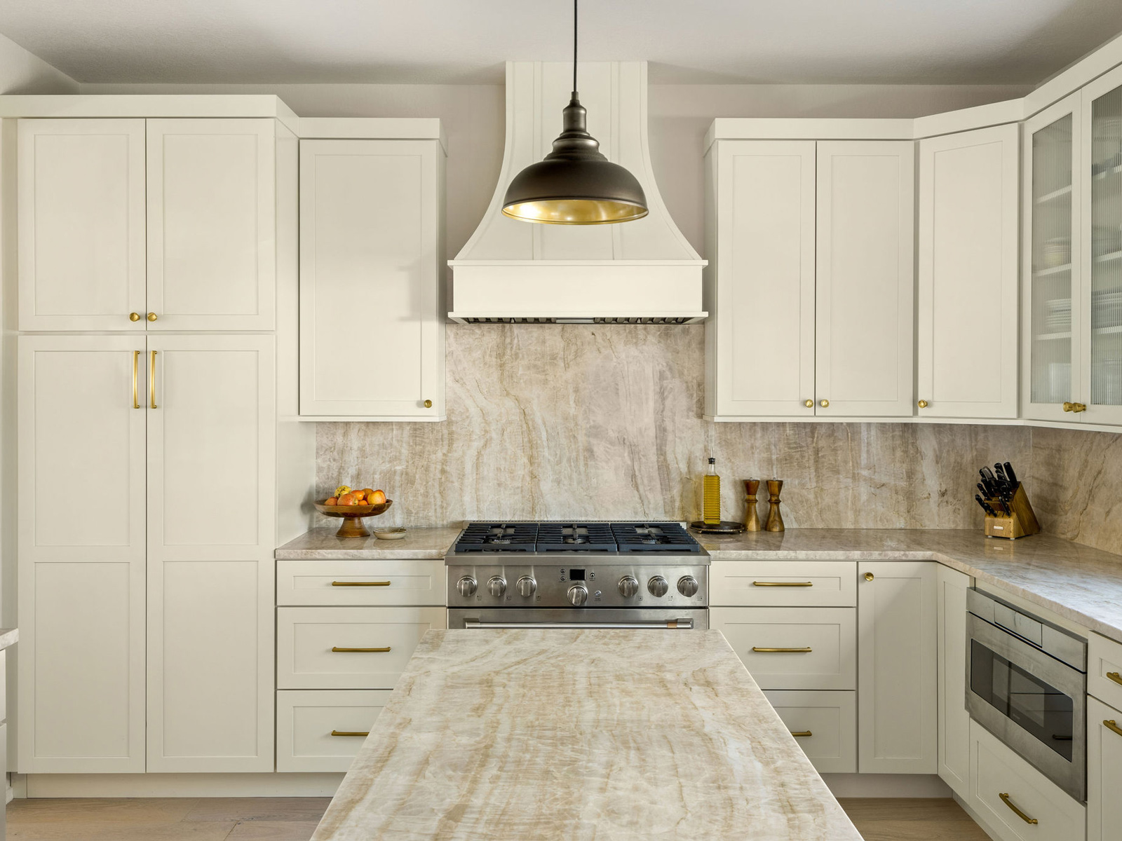 luxury kitchen remodel in circle c